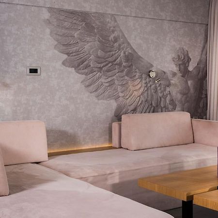 Ikaros Hotel Chania  Екстер'єр фото